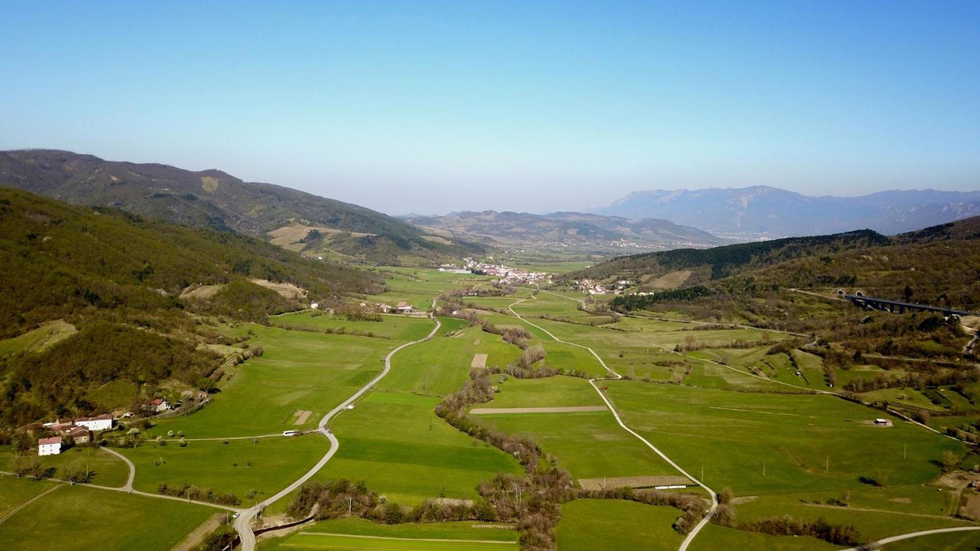 Homestead - Domacija - Nabergoj Podnanos Eksteriør bilde